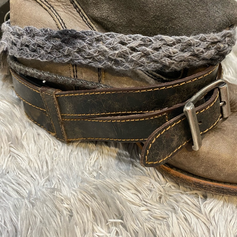 Distressed corral boots - Picture 6 of 7